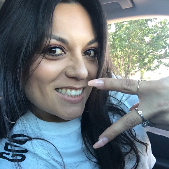 PDitty_98 here. Aka Priscilla ๐ ๐ appreciate you ๐ฅฐ - Picture 6 of 16